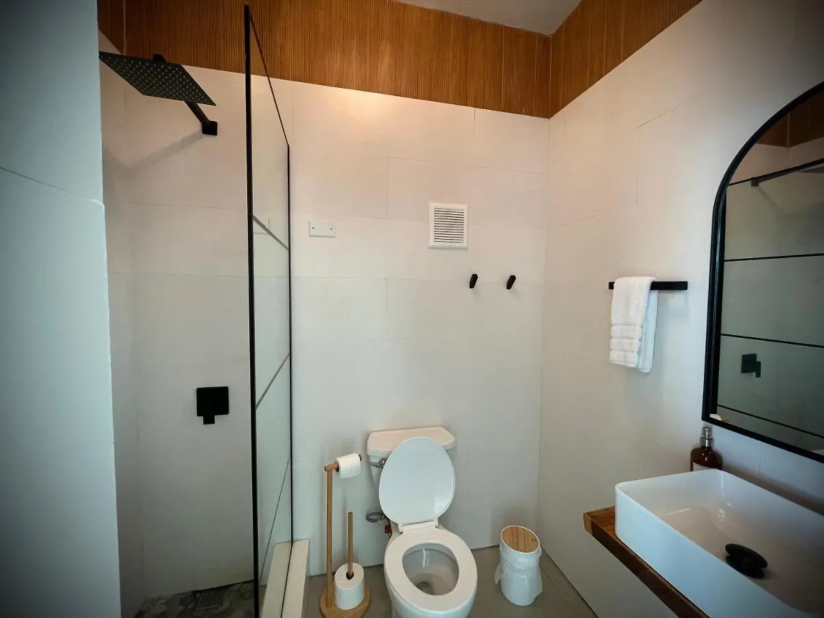 Corcega Beachfront Suites Rincon