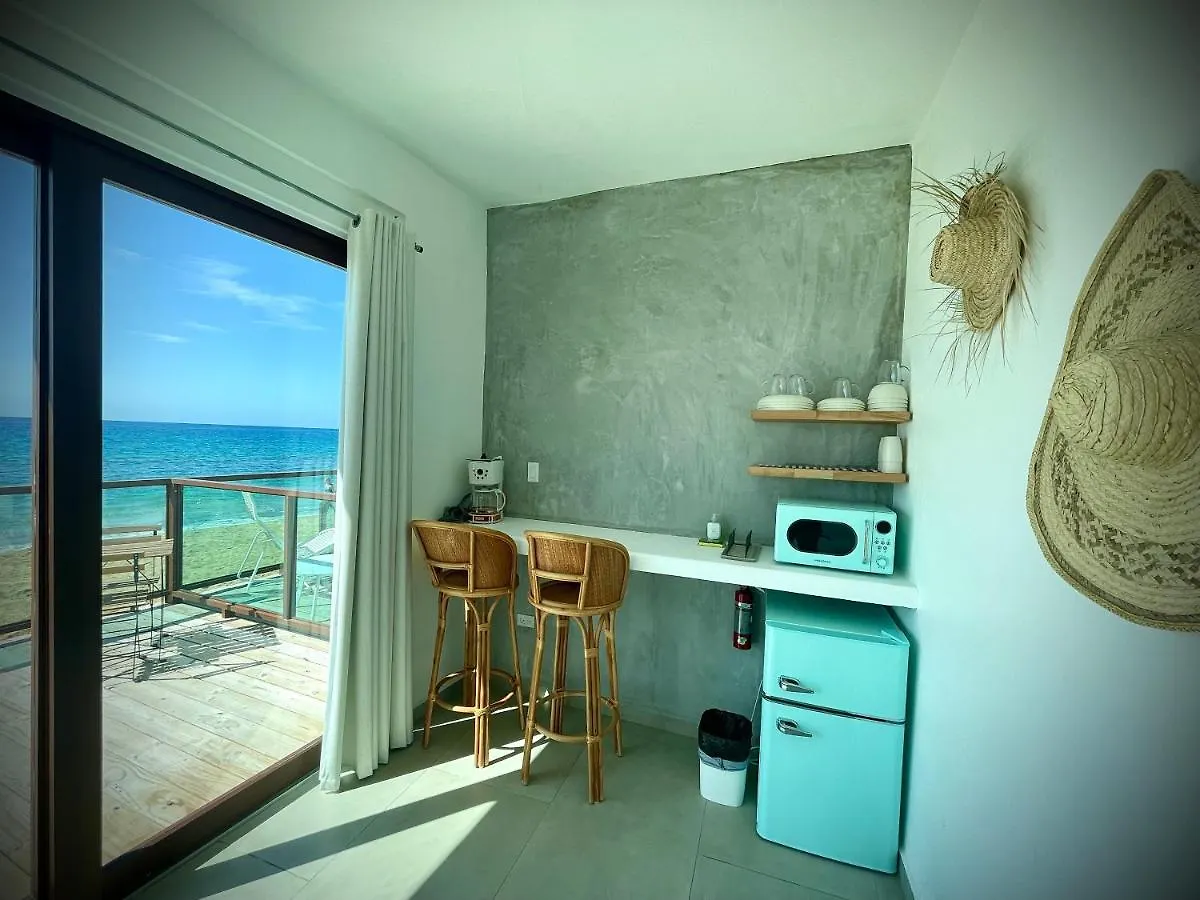 Corcega Beachfront Suites Rincon Apartment